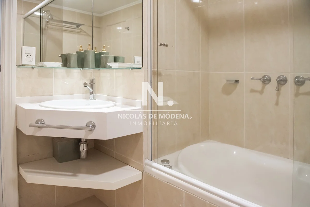 Apartamento en Playa Mansa, propiedad 22816 -Imagen 20