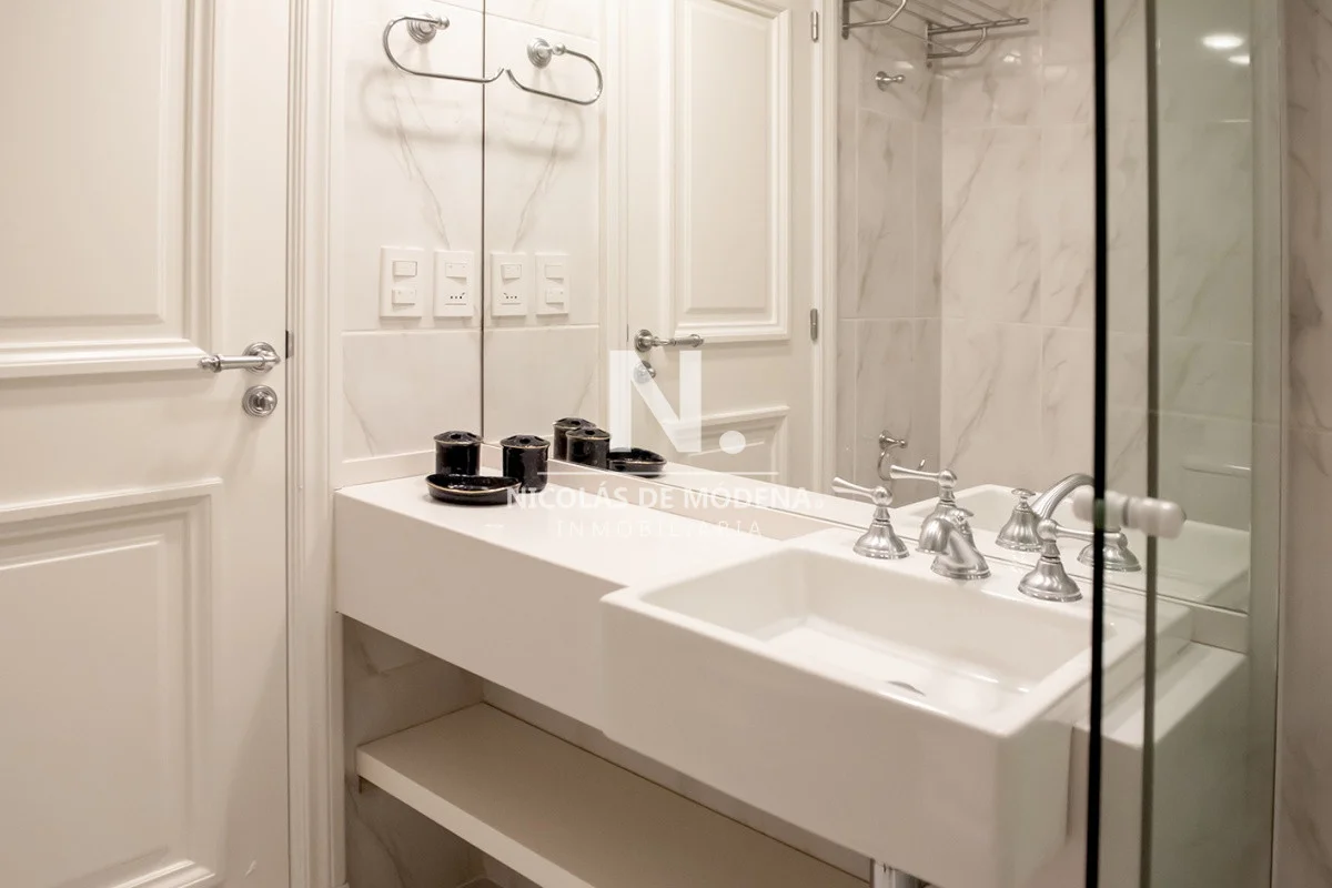 Apartamento en Playa Mansa, propiedad 22816 -Imagen 25