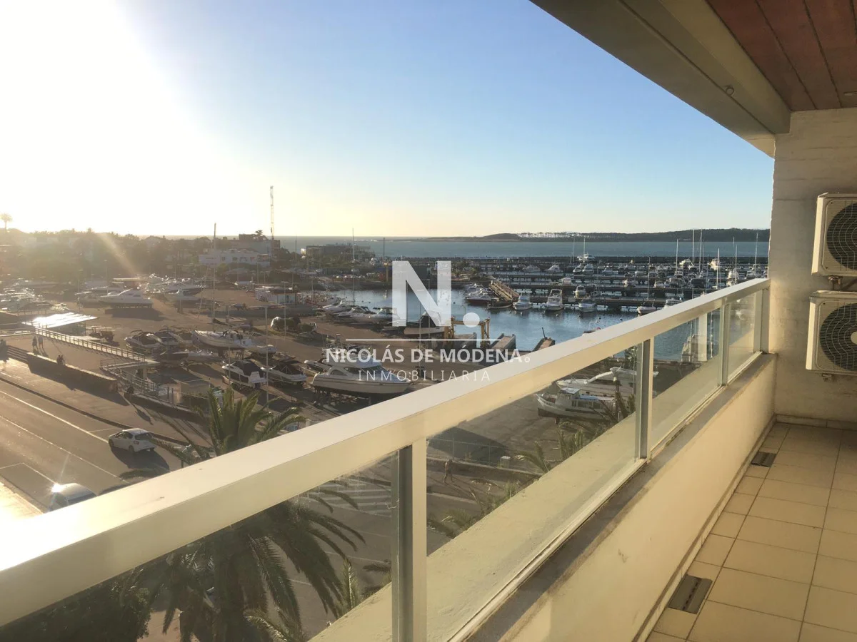 Apartamento en Puerto, propiedad 22962 -Imagen 11
