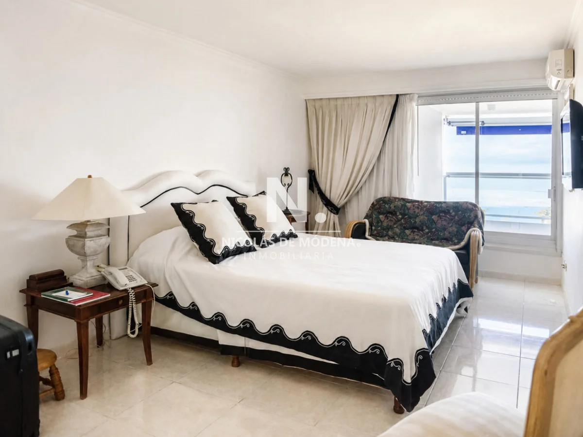 Apartamento en Playa Mansa, propiedad 23535 -Imagen 13