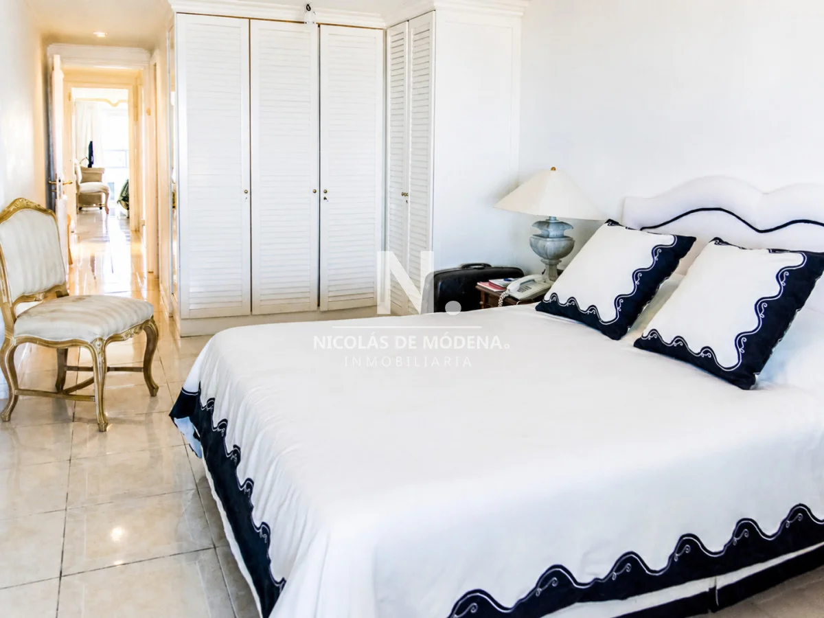 Apartamento en Playa Mansa, propiedad 23535 -Imagen 14