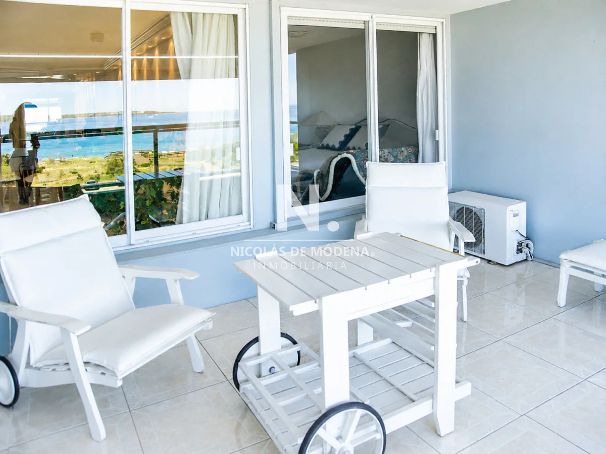 Apartamento en Playa Mansa, propiedad 23535 -Imagen 20