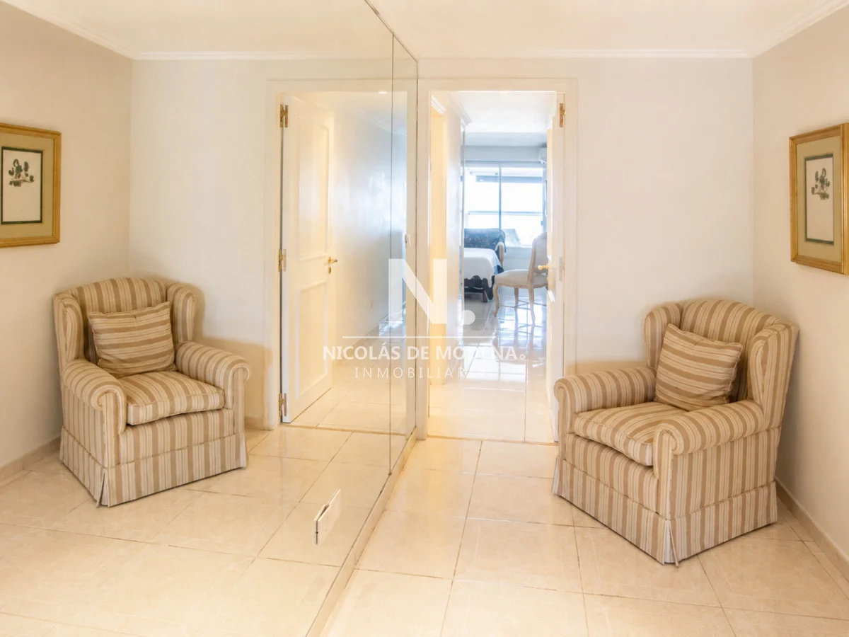 Apartamento en Playa Mansa, propiedad 23535 -Imagen 24