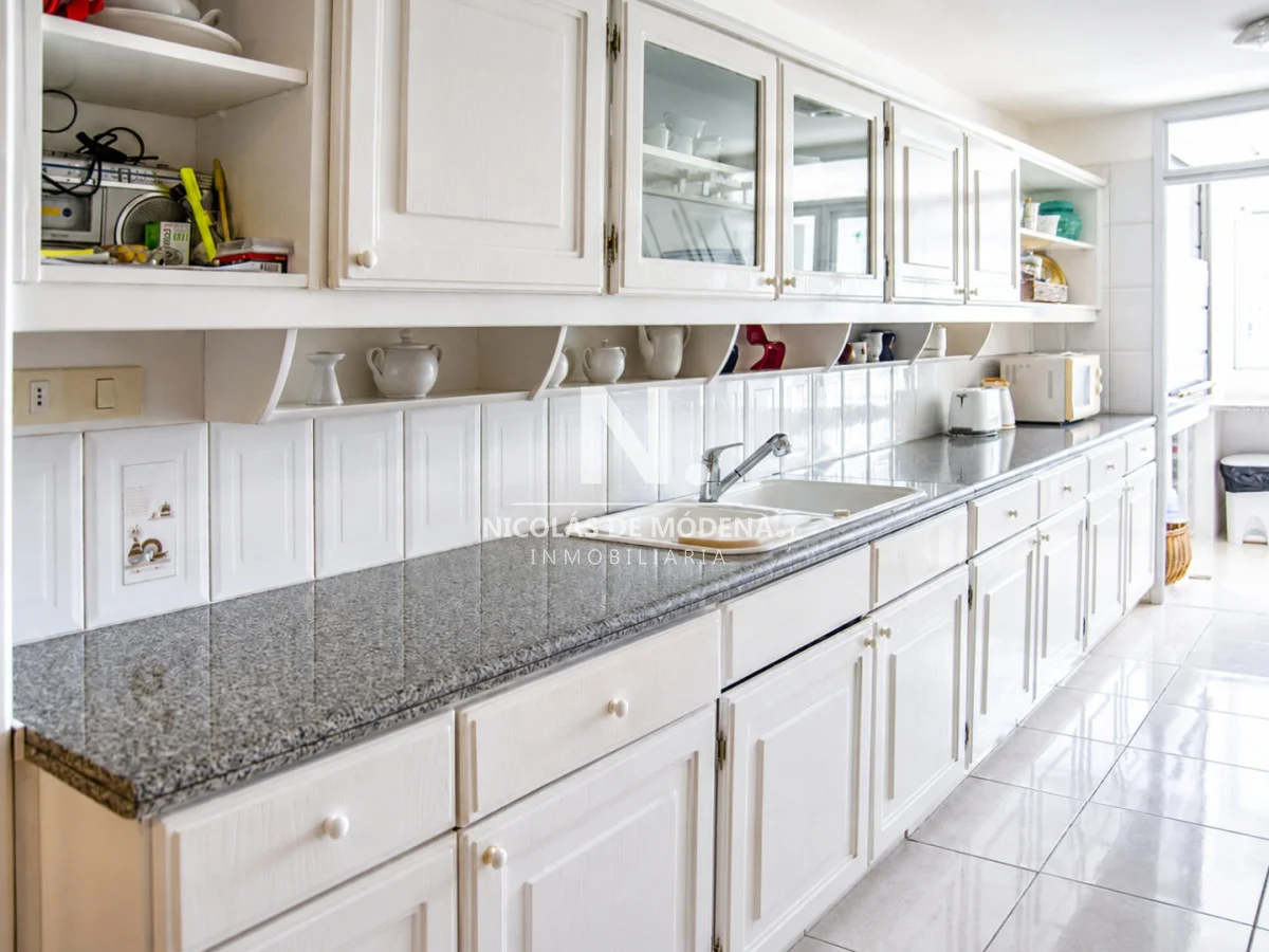 Apartamento en Playa Mansa, propiedad 23535 -Imagen 9