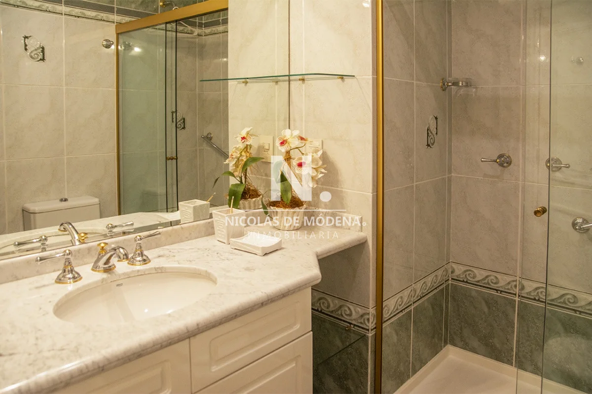 Apartamento en Playa Mansa, propiedad 23951 -Imagen 15