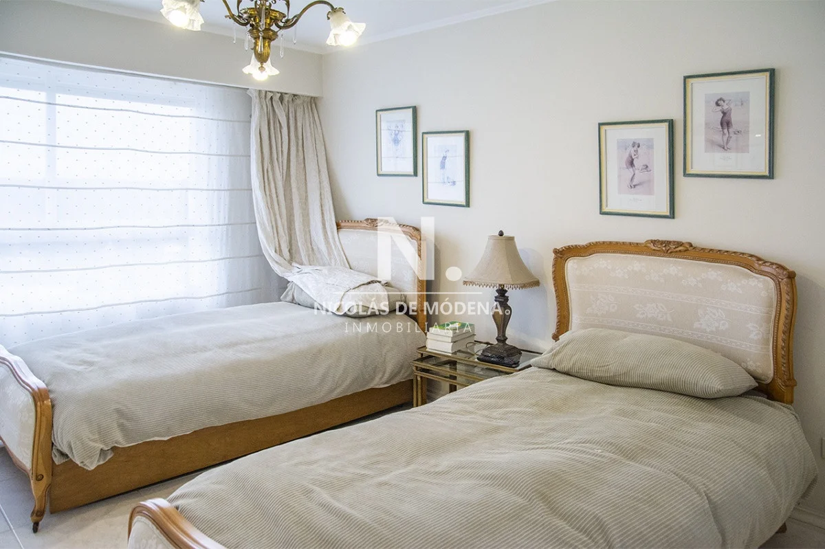 Apartamento en Playa Mansa, propiedad 23951 -Imagen 19