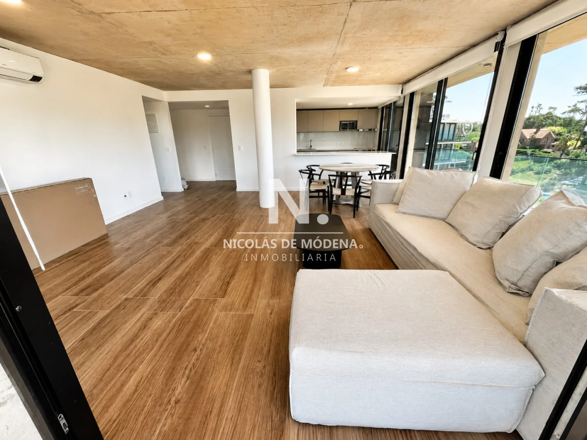 Apartamento en Pinares, propiedad 243788 -Imagen 2