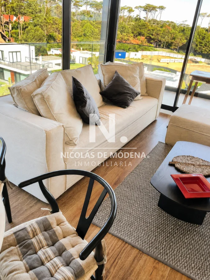 Apartamento en Pinares, propiedad 243788 -Imagen 3