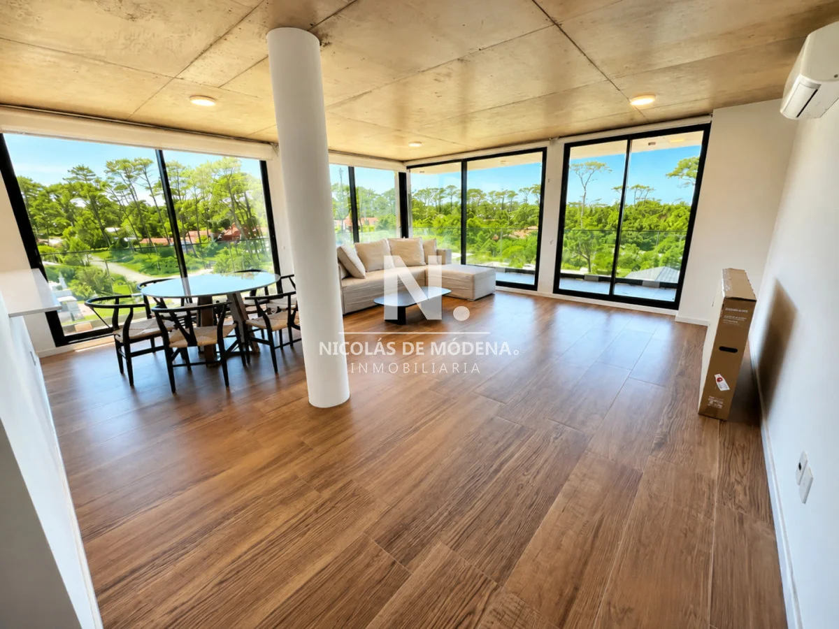 Apartamento en Pinares, propiedad 243788 -Imagen 4