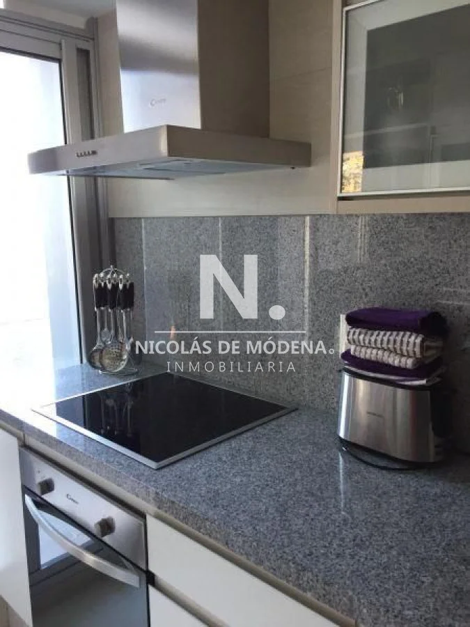 Apartamento en Playa Mansa, propiedad 24469 -Imagen 9
