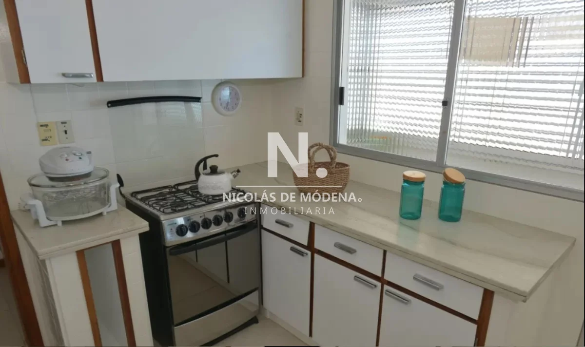 Apartamento en Playa Mansa, propiedad 24477 -Imagen 12