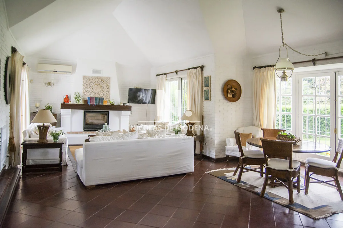 Casa en Jardines de Córdoba, propiedad 246727 -Imagen 2