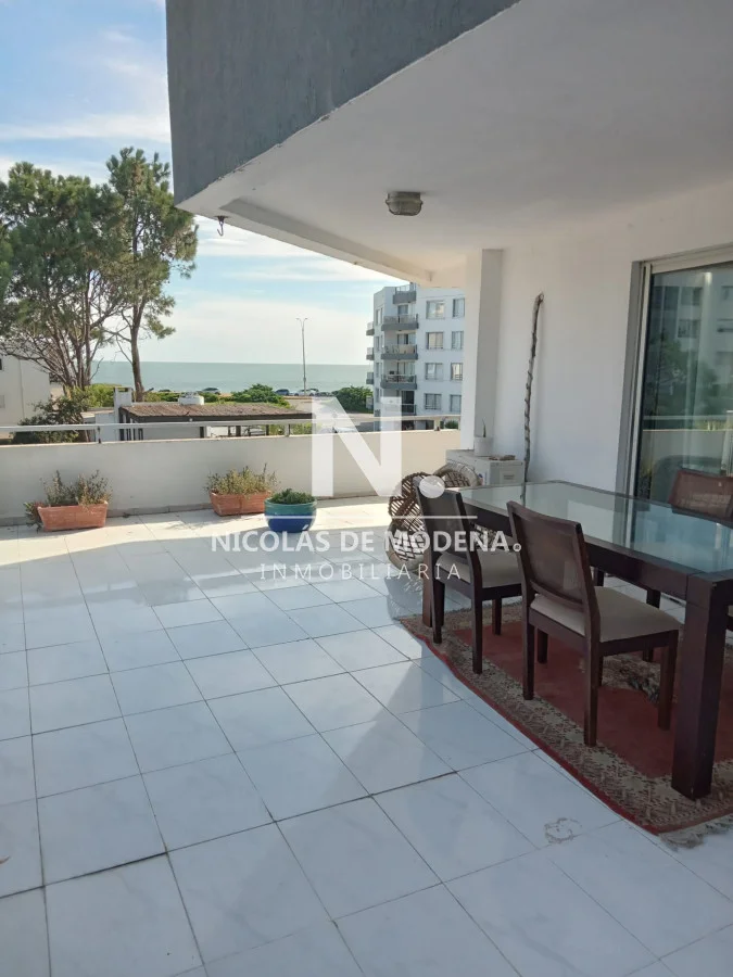 Apartamento en Pinares, propiedad 24806 -Imagen 2