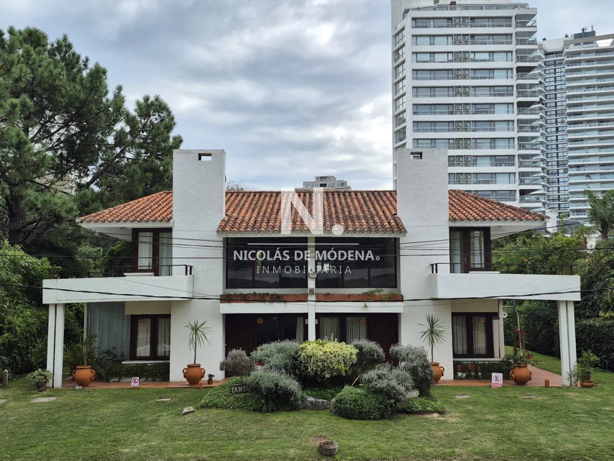 Casa en Playa Brava, propiedad 264015 -Imagen 1