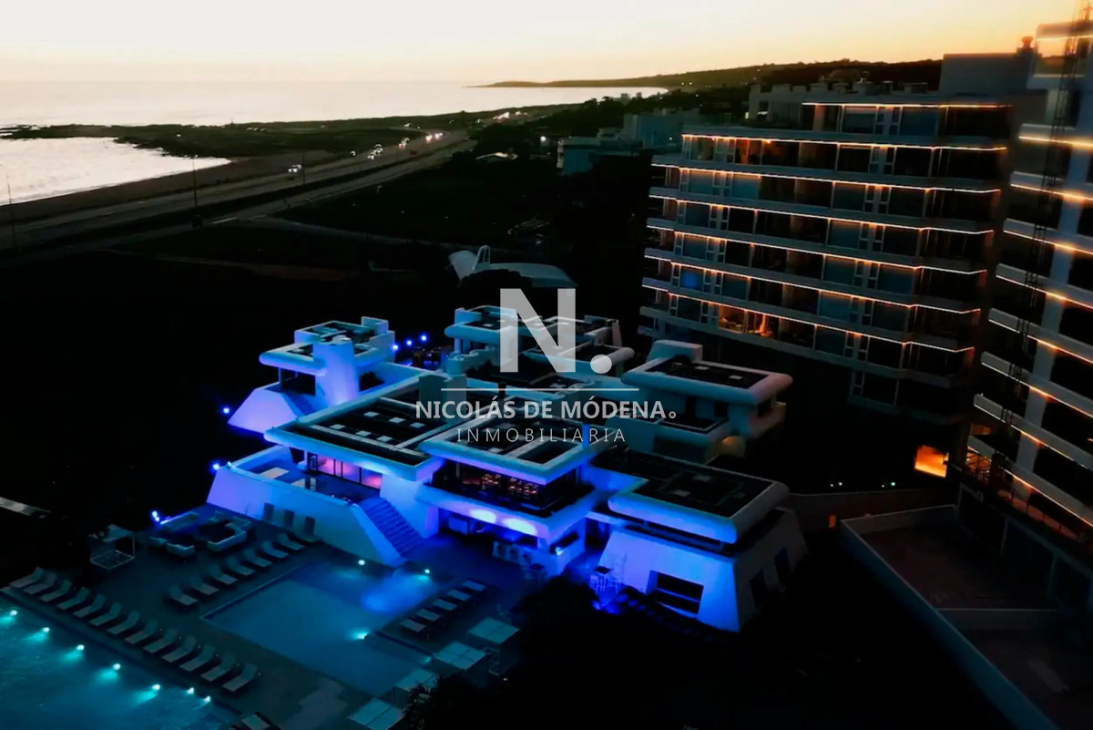 Apartamento en Playa Mansa, propiedad 272851 -Imagen 7