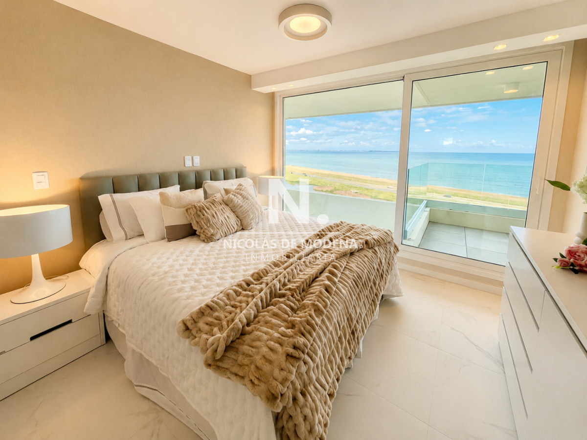 Apartamento en Playa Mansa, propiedad 272851 -Imagen 4