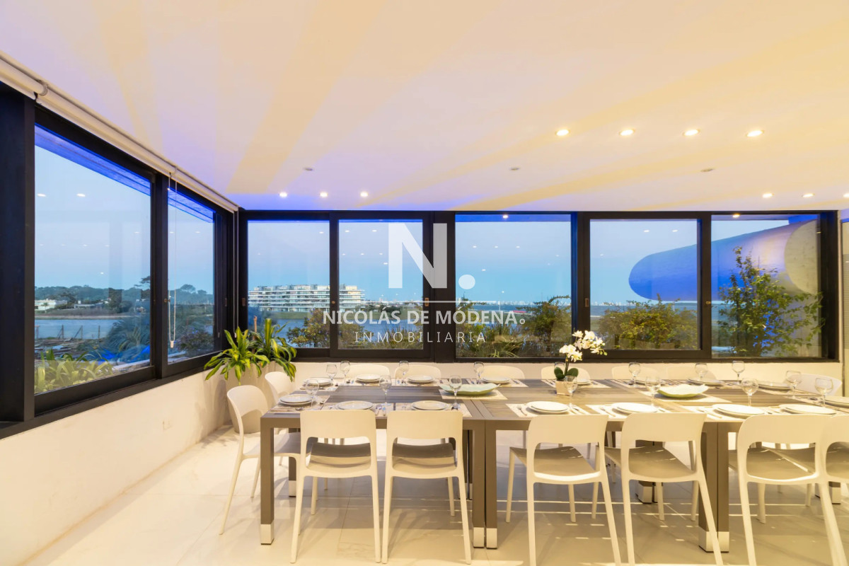 Apartamento en Playa Mansa, propiedad 272851 -Imagen 9