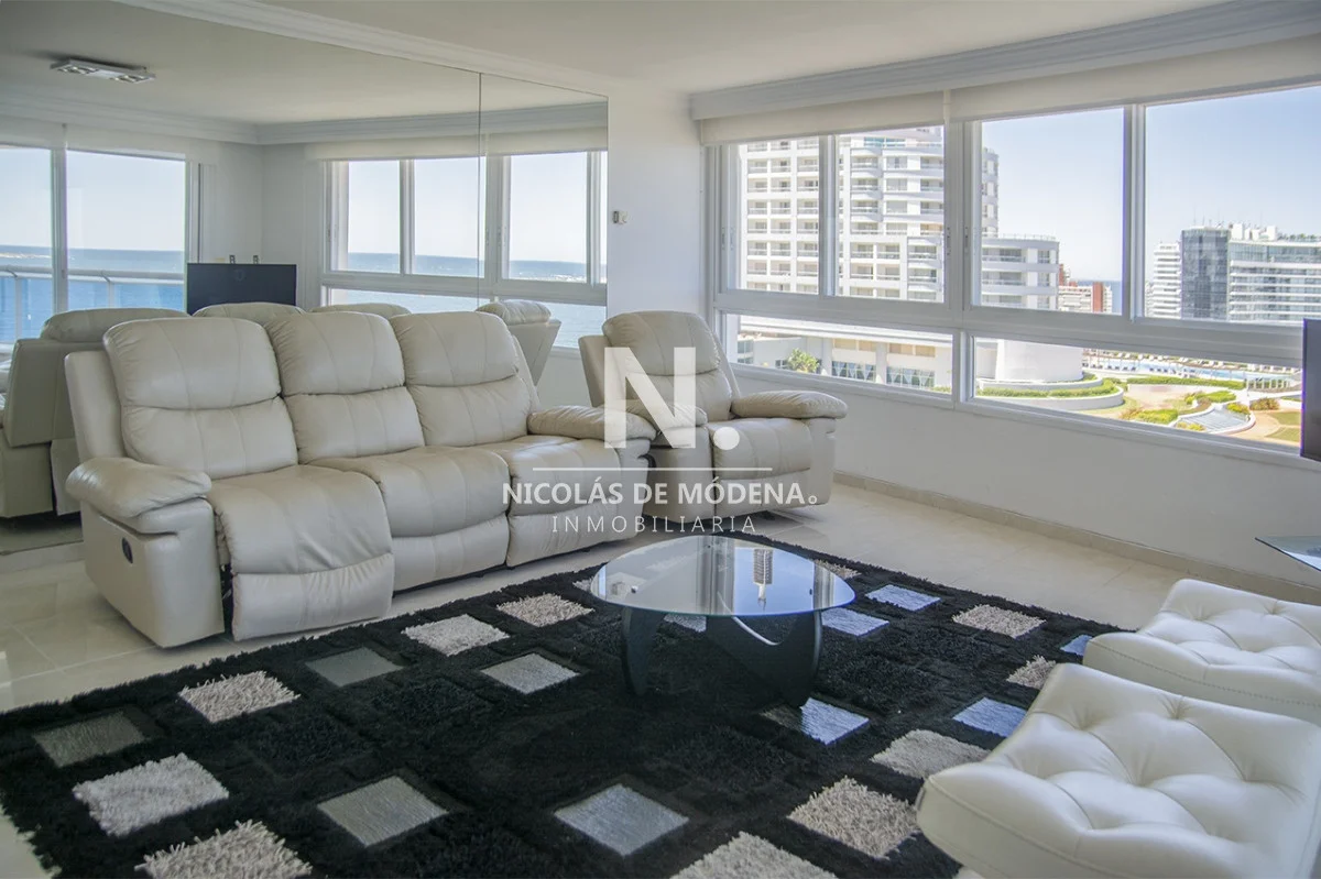 Apartamento en Playa Mansa, propiedad 27378 -Imagen 6