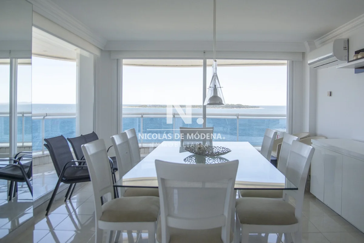 Apartamento en Playa Mansa, propiedad 27378 -Imagen 7