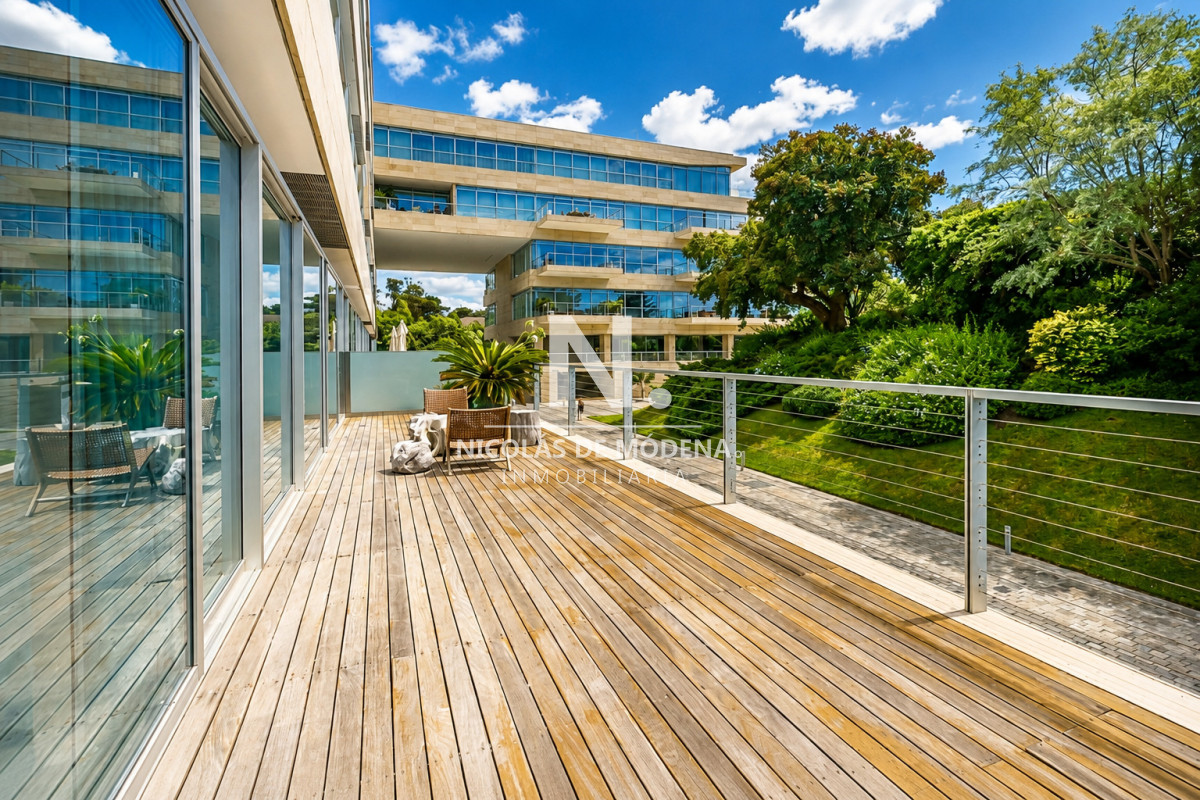 Apartamento en Playa Brava, propiedad 273841 -Imagen 2