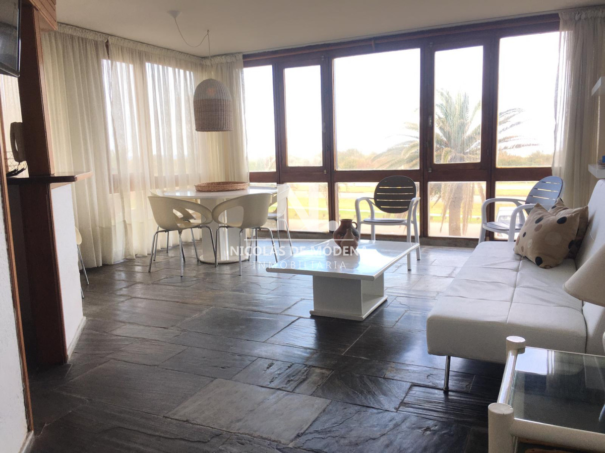Apartamento en Playa Brava, propiedad 273908 -Imagen 1
