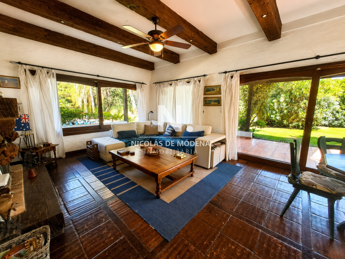 Casa en Solanas, propiedad 273939 -Imagen 1