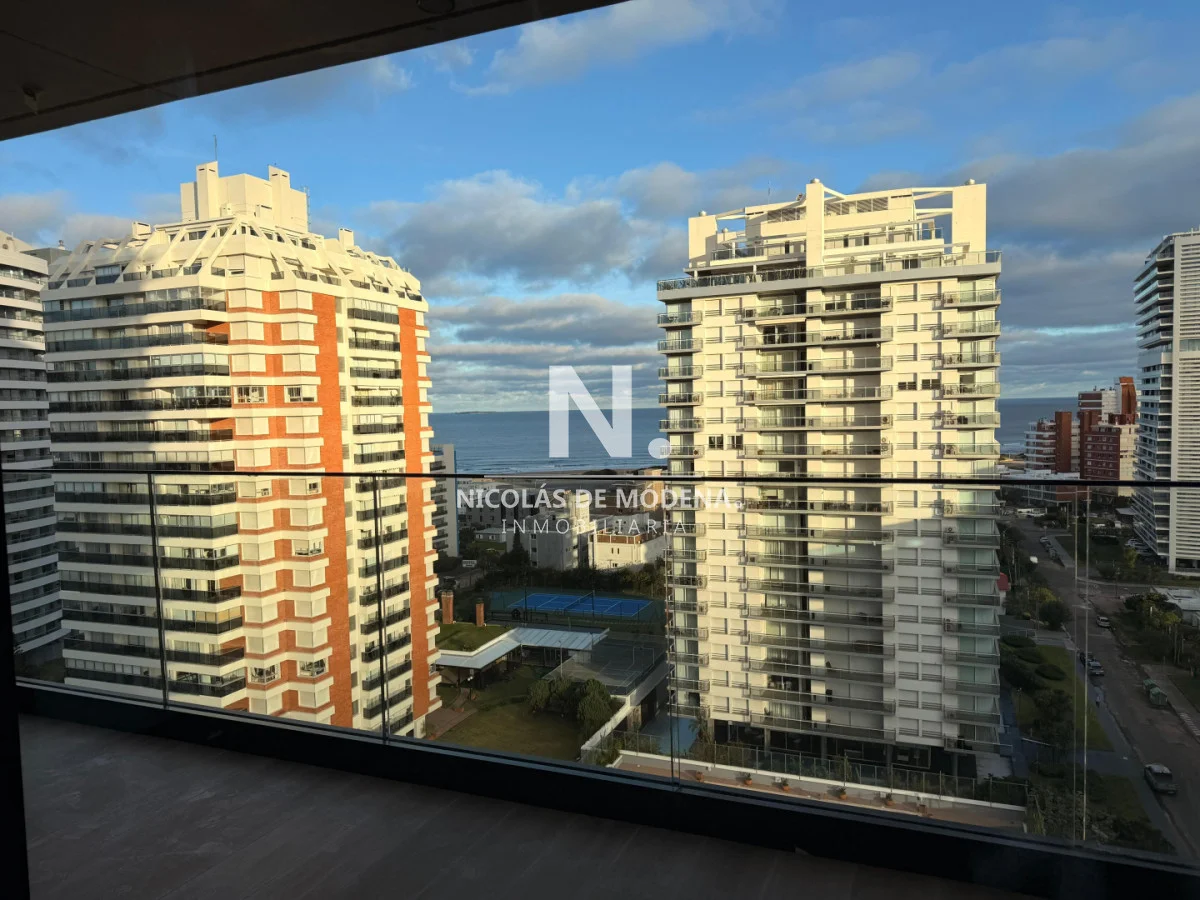 Apartamento en Av. Chiverta, propiedad 274135 -Imagen 2