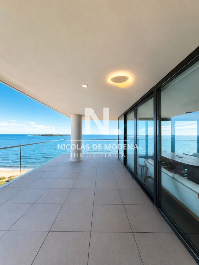 Apartamento en Playa Mansa, propiedad 274317 -Imagen 8