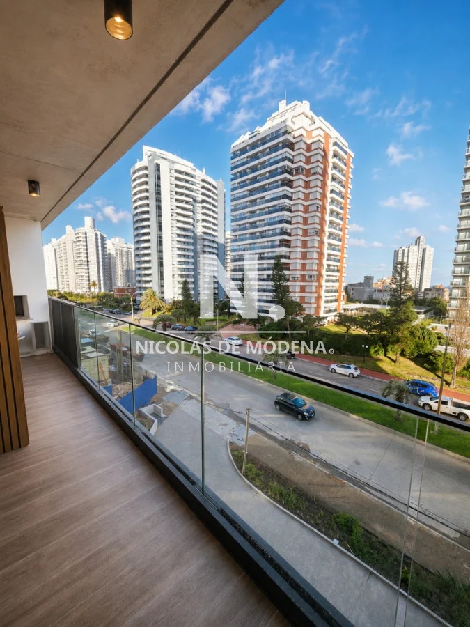 Apartamento en Av. Chiverta, propiedad 275394 -Imagen 2