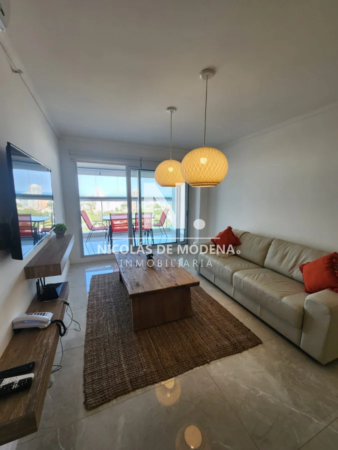 Apartamento en Playa Mansa, propiedad 28890 -Imagen 5