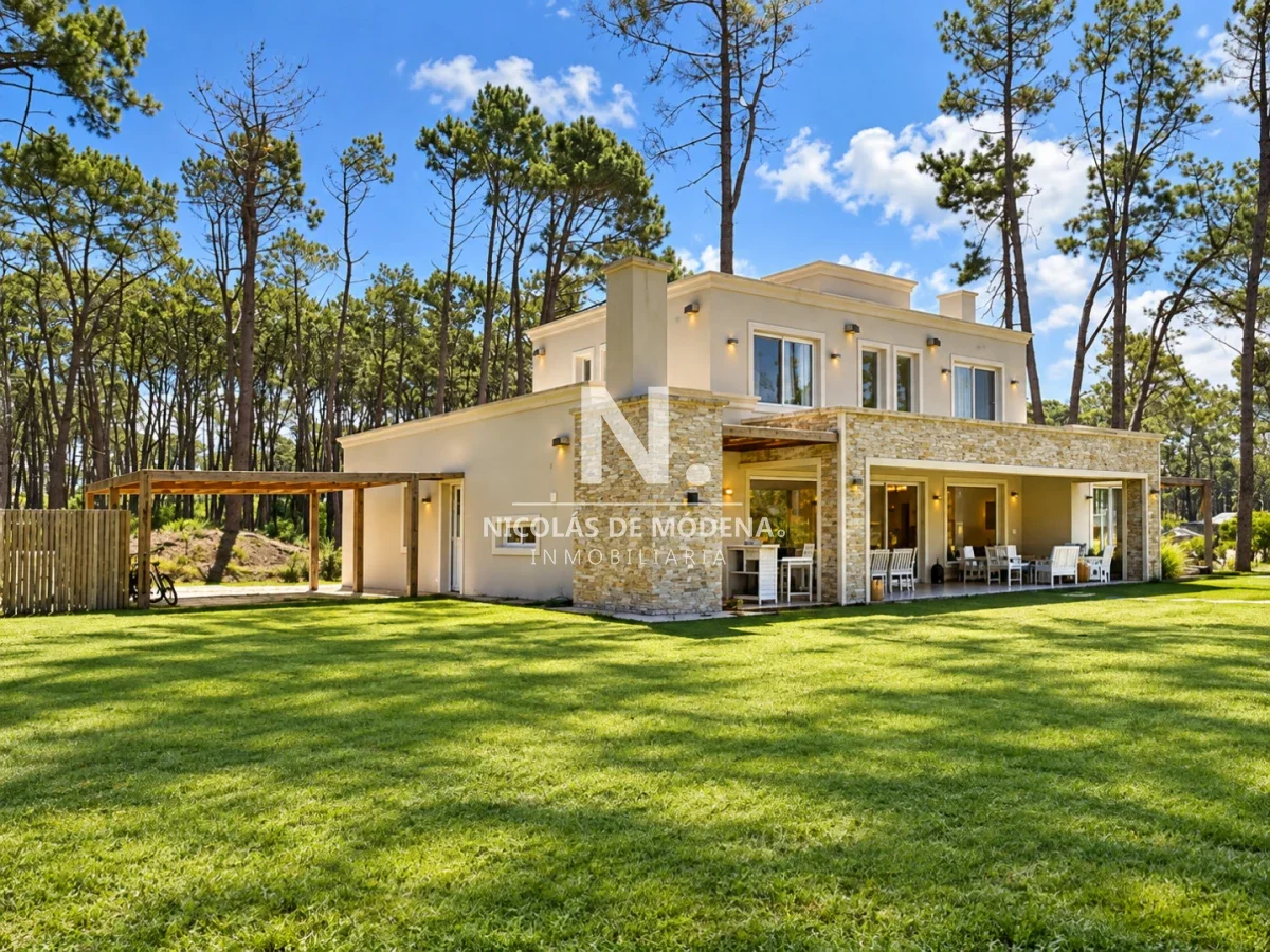 Casa en Manantiales, propiedad 294383 -Imagen 2