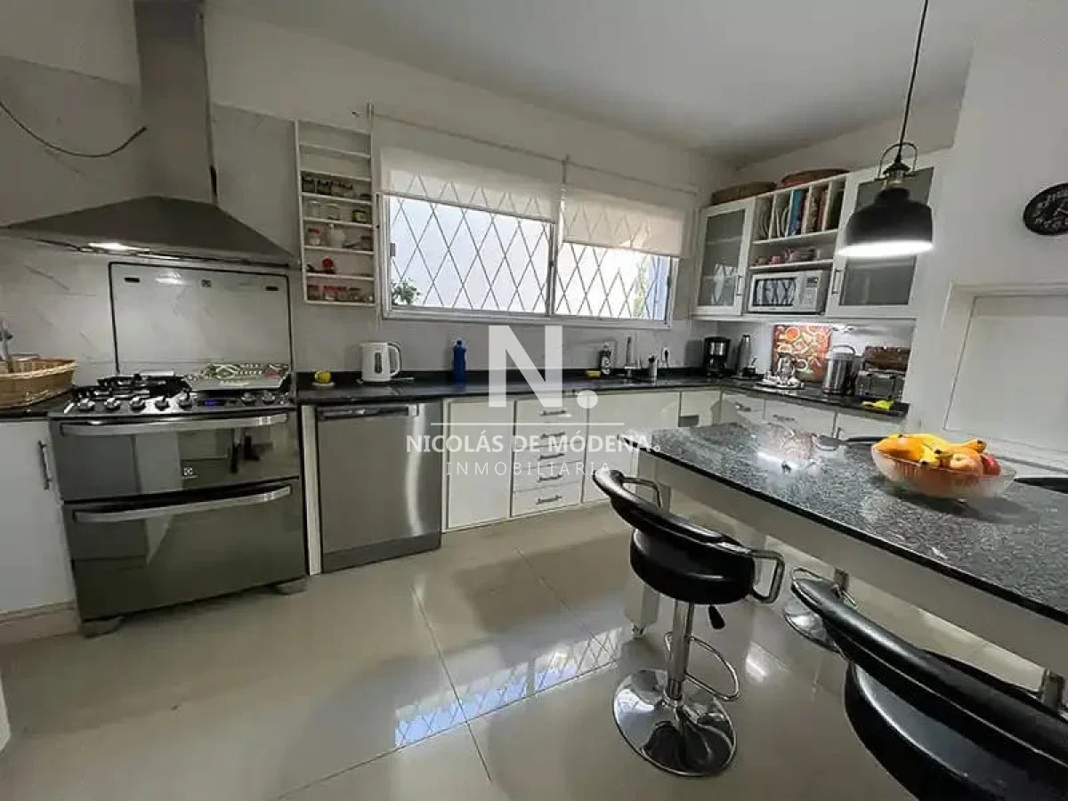 Casa en Playa Mansa, propiedad 297096 -Imagen 12
