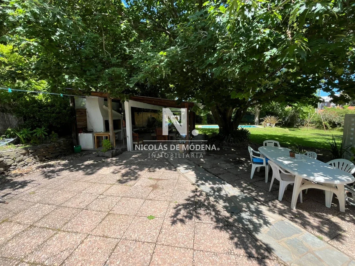 Casa en Playa Mansa, propiedad 297096 -Imagen 19