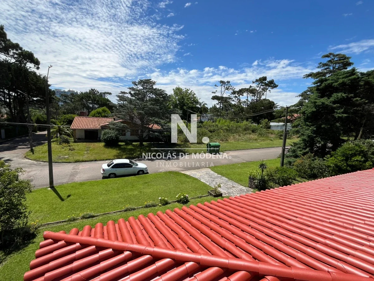 Casa en Playa Mansa, propiedad 297096 -Imagen 4