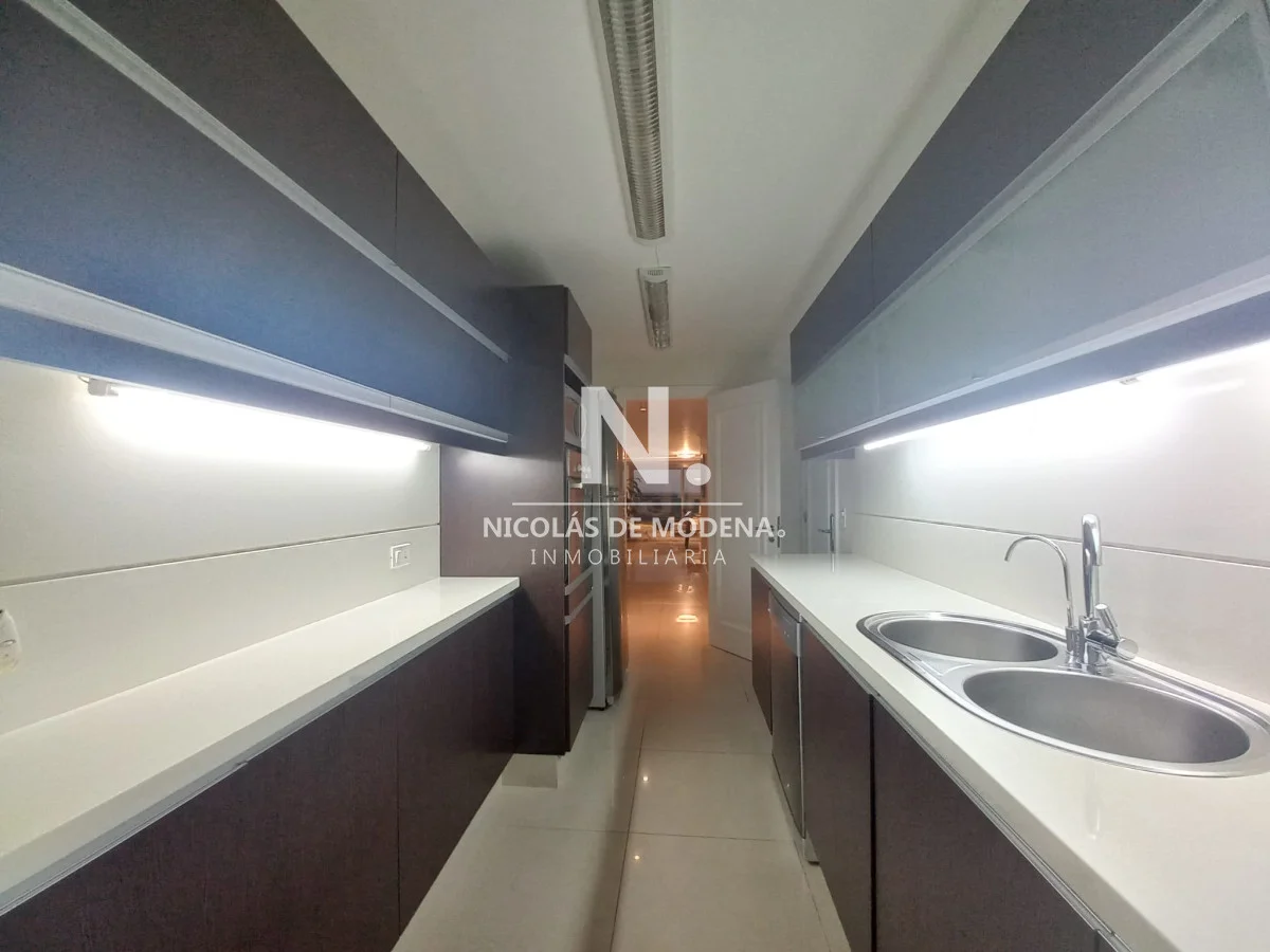 Apartamento en Playa Brava, propiedad 29866 -Imagen 9
