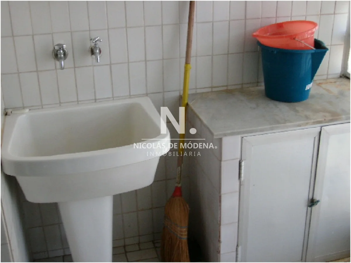 Apartamento en Playa Mansa, propiedad 36447 -Imagen 14