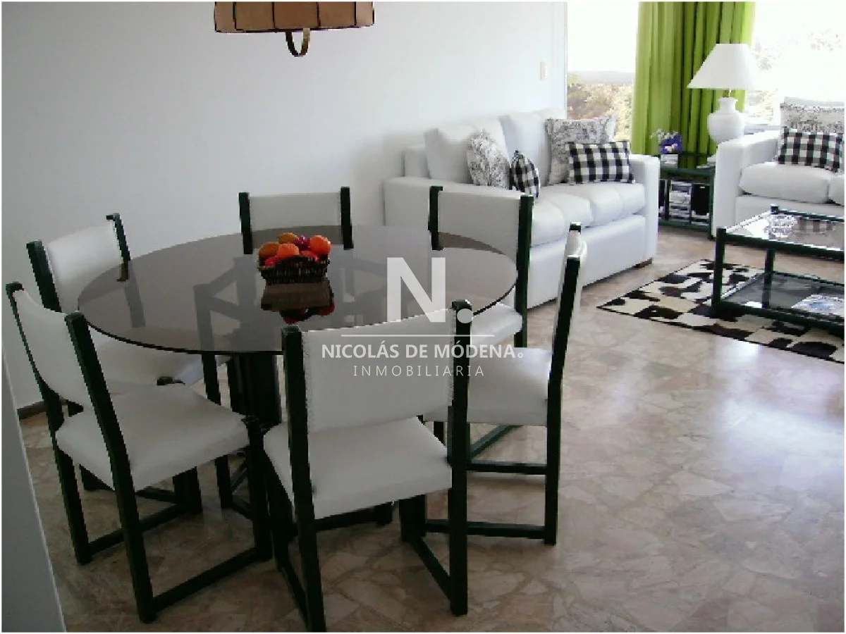 Apartamento en Playa Mansa, propiedad 36447 -Imagen 5