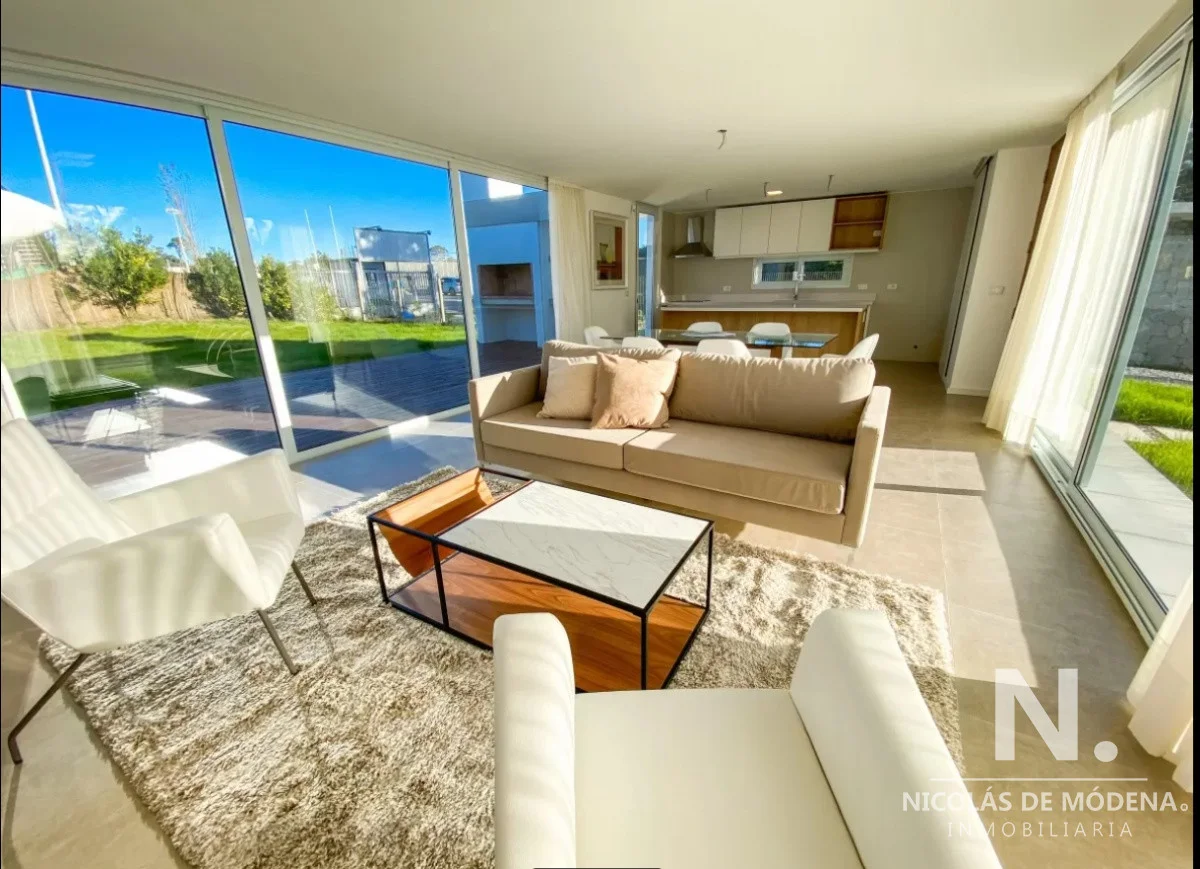 Casa en Jardines de Córdoba, propiedad 36804 -Imagen 2