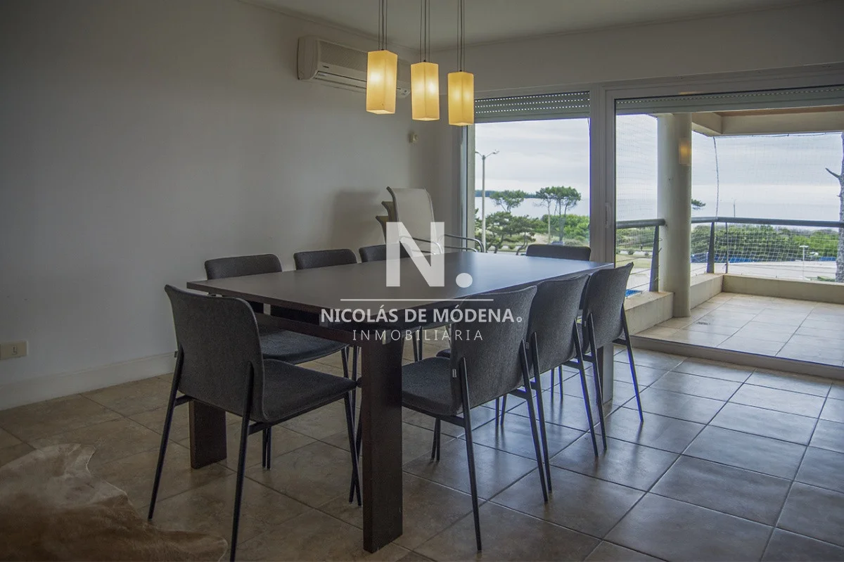 Apartamento en Playa Mansa, propiedad 40742 -Imagen 7