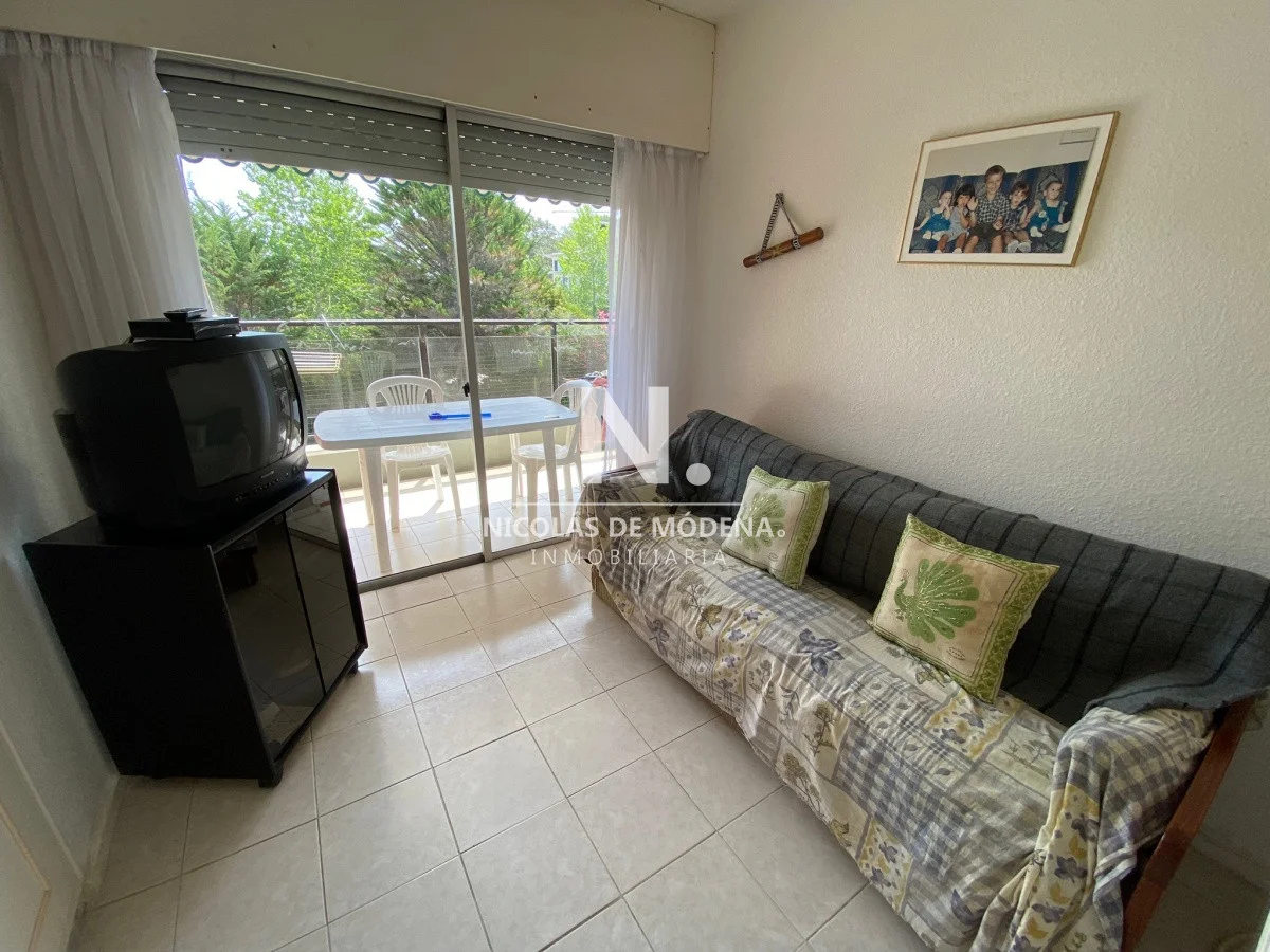 Apartamento en Playa Mansa, propiedad 41077 -Imagen 11