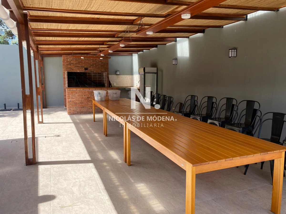 Apartamento en Playa Mansa, propiedad 41077 -Imagen 14