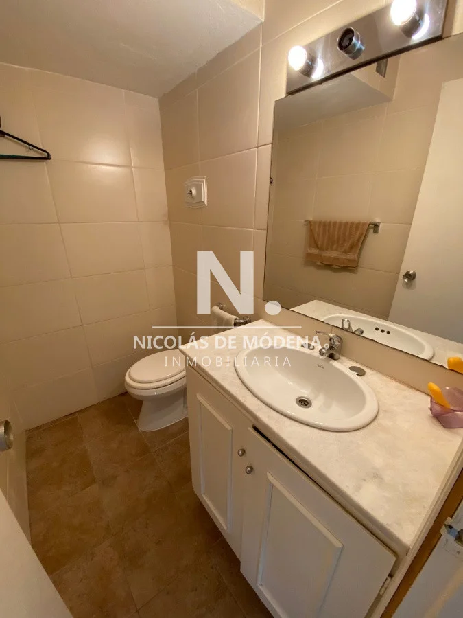 Apartamento en Playa Mansa, propiedad 41077 -Imagen 16