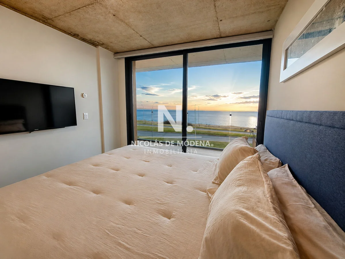 Apartamento en Playa Mansa, propiedad 61124 -Imagen 12