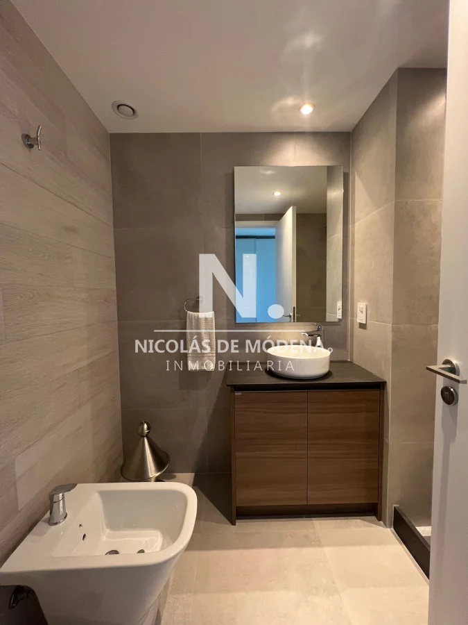 Apartamento en Playa Mansa, propiedad 66021 -Imagen 11