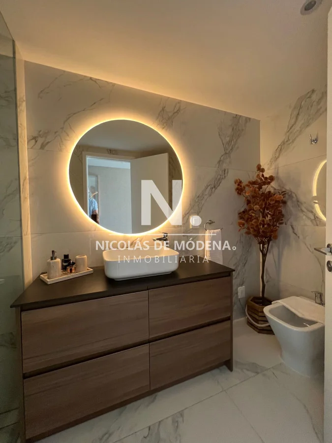 Apartamento en Playa Mansa, propiedad 66021 -Imagen 13