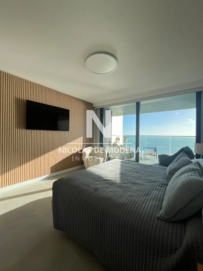 Apartamento en Playa Mansa, propiedad 66021 -Imagen 15