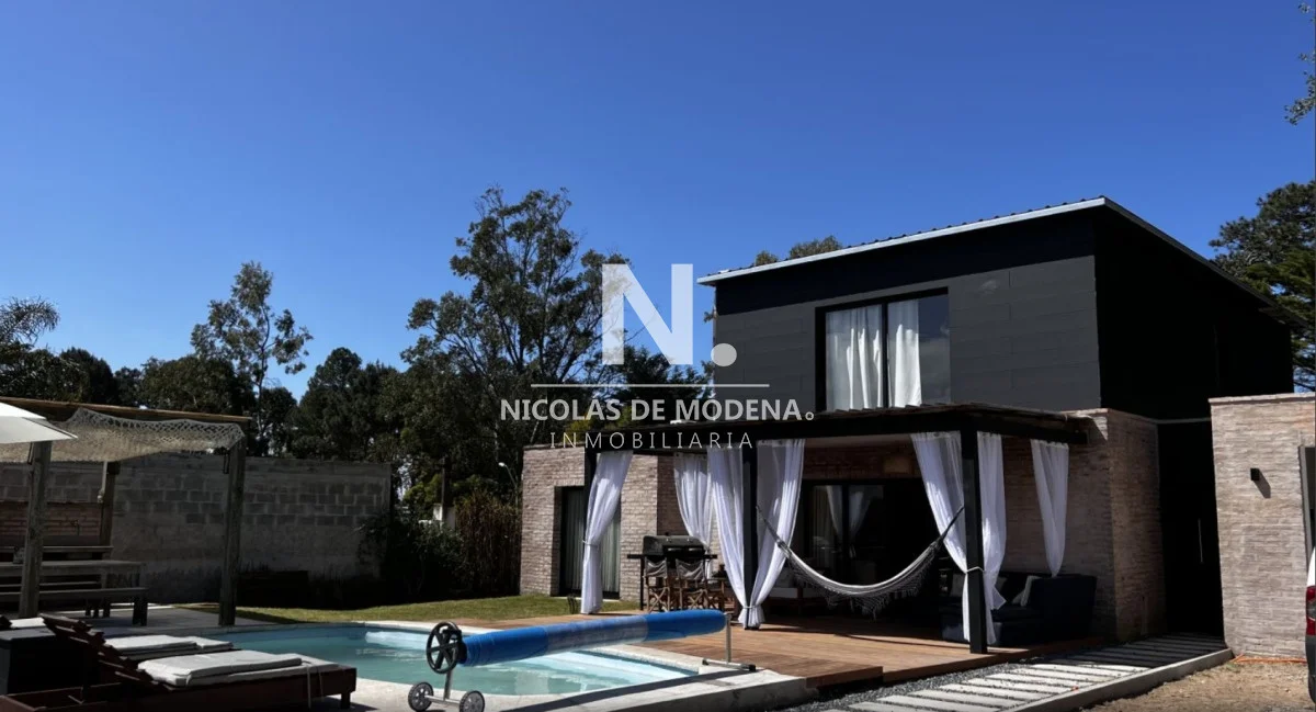 Casa en Jardines de Córdoba, propiedad 93692 -Imagen 1