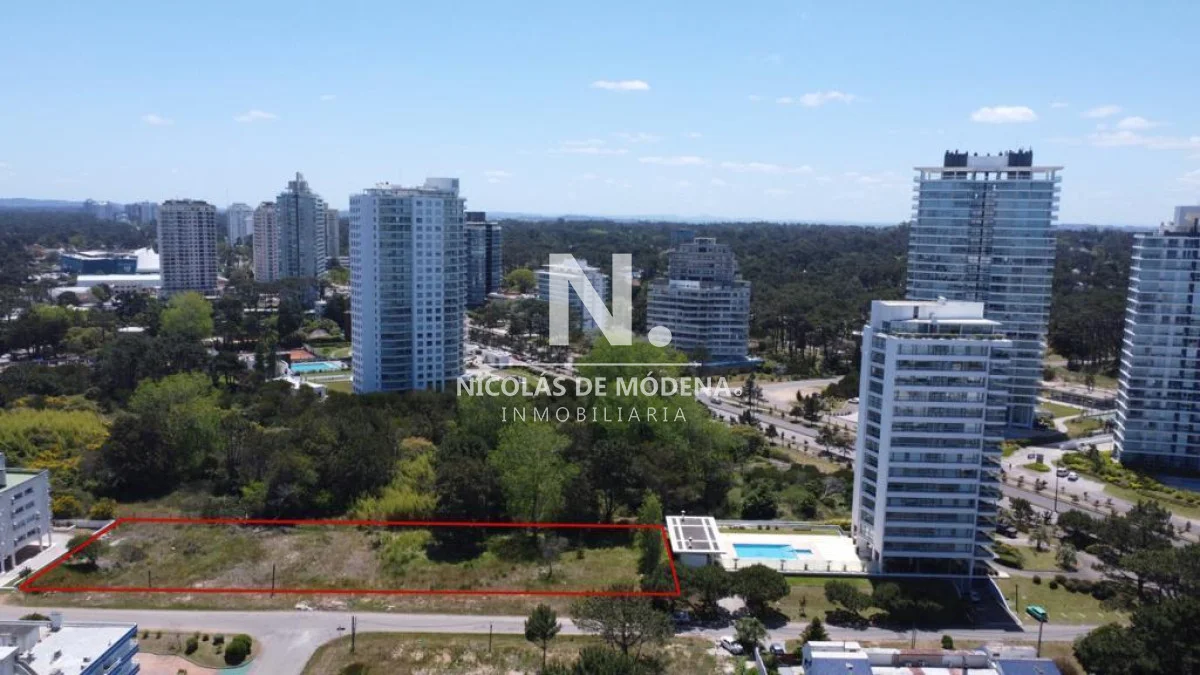 Terreno en Playa Brava, propiedad 96690 -Imagen 3
