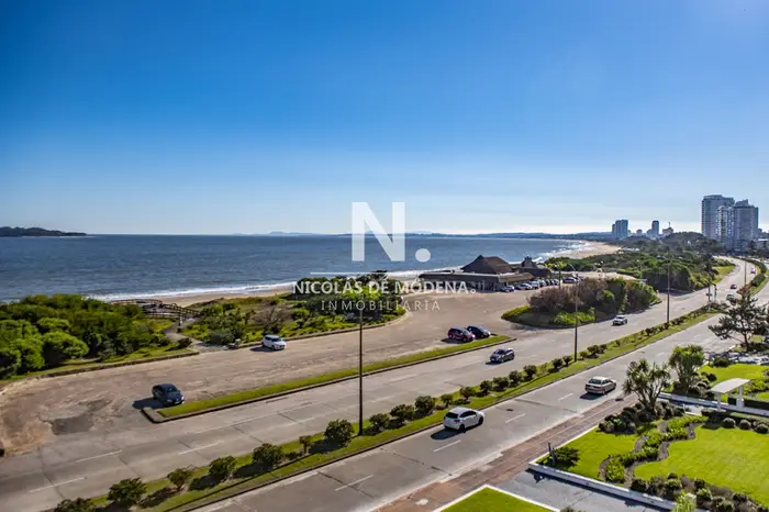 Espectacular departamento de 3 dormitorios + dependendencia en venta en Millenium Tower
