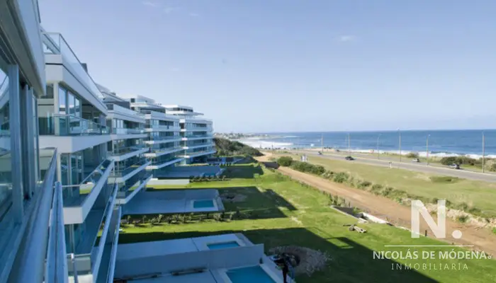 Departamento, 4 dormitorios y dependencia, punta del este, Rincón del Indio
